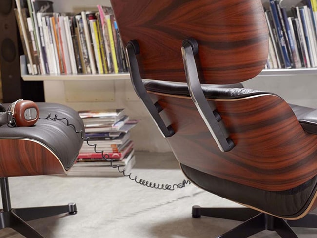 Organic cotton field with sustainable farming practices