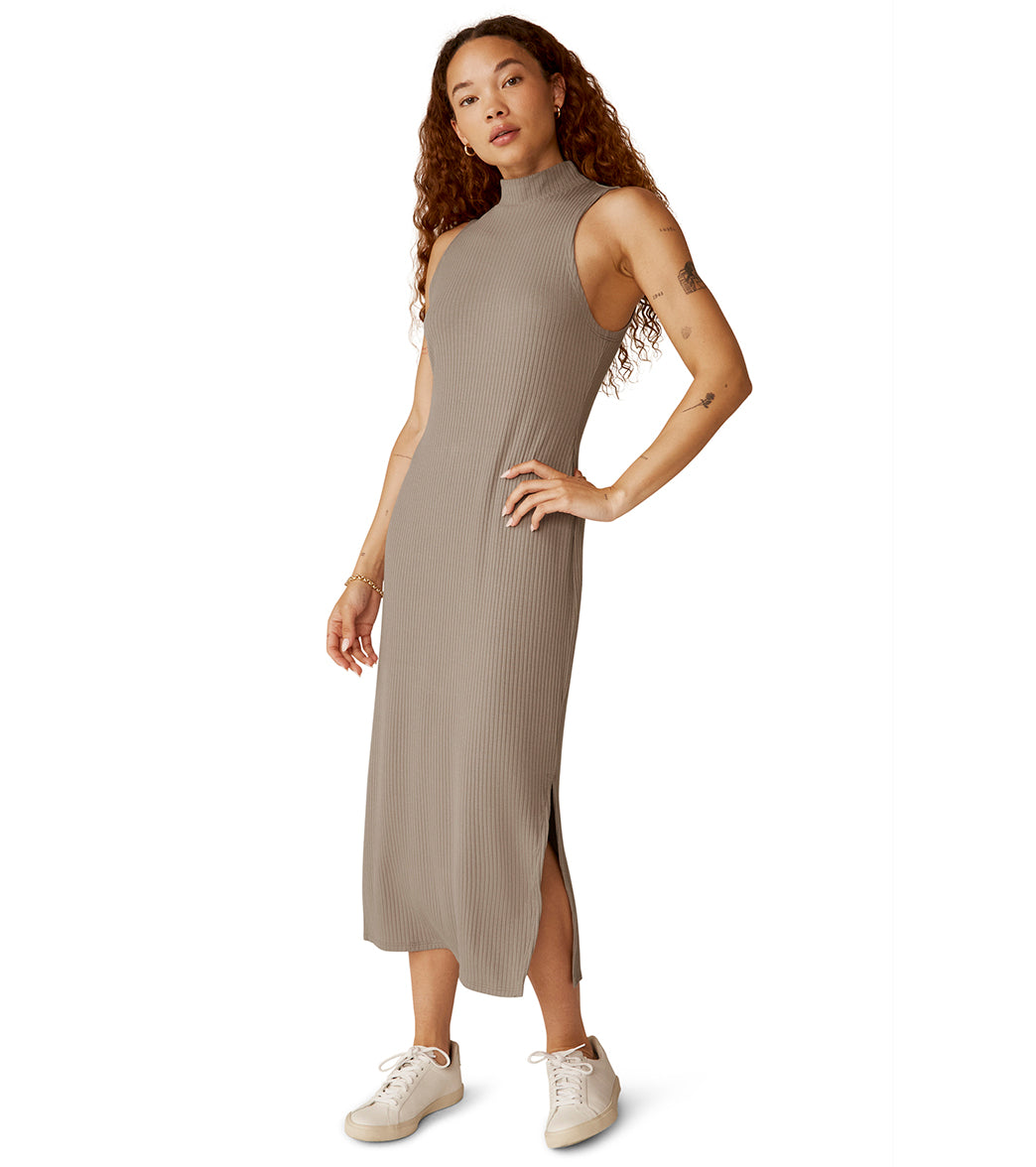 Well Traveled Midi Dress Well Traveled Midi Dress