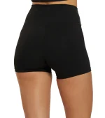 Willow Short