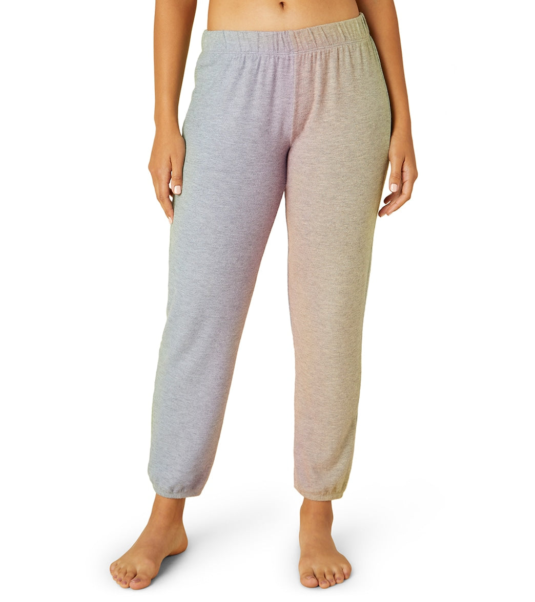 lutheal phase sweatpant styling