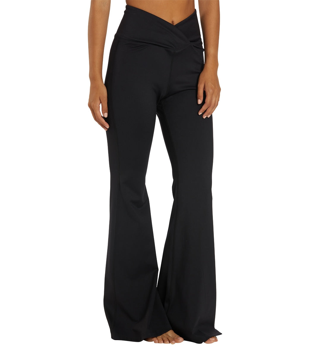 Veronica Flare Legging black flared yoga pants - Professional Guide and Review